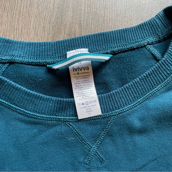 Ivivva long sleeve tunic style dress - Picture 3 of 6